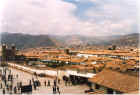 Cuzco-rooftops.jpg (269056 bytes)